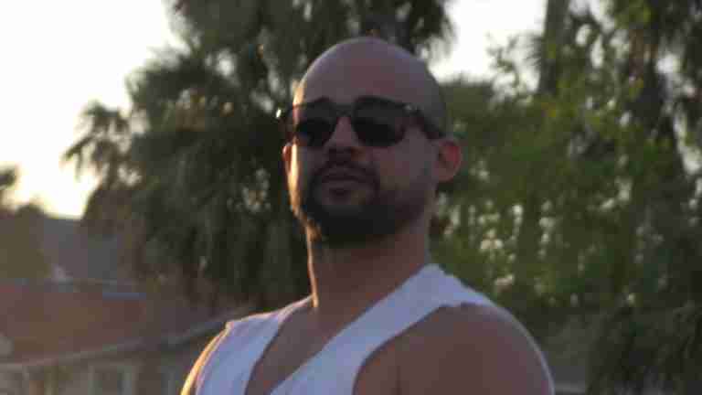 Read more about the article Transabled Boxer (Blooper Reel): When the Crew Ate Edibles | 60 Second Mocks (2018)