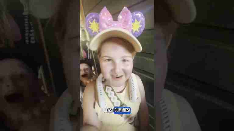 Read more about the article Trying @MrBeast @Karl Gummies