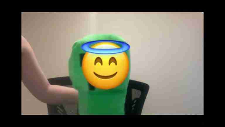 Read more about the article Fake robux add be like: